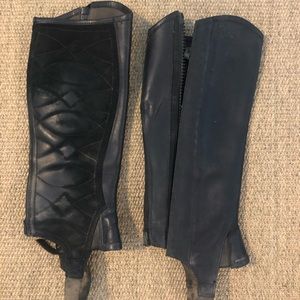 Ariat Classic Chap III